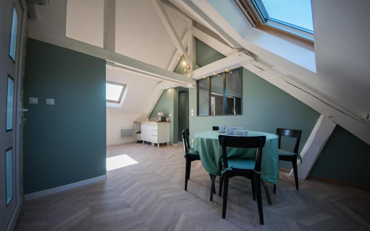 Gite Mise Au Vert Bruyeres-et-Montberault ภายนอก รูปภาพ