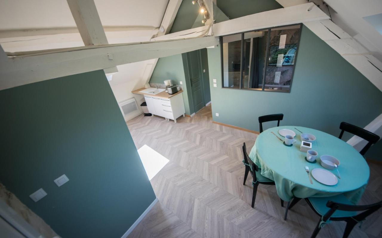 Gite Mise Au Vert Bruyeres-et-Montberault ภายนอก รูปภาพ